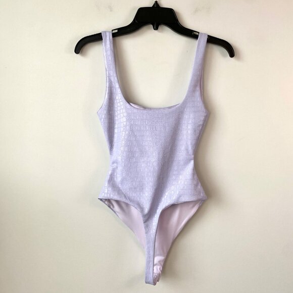 NAKED WARDROBE Croc Embossed Faux Leather Tank Bodysuit Size XS Square Neck - Picture 5 of 9